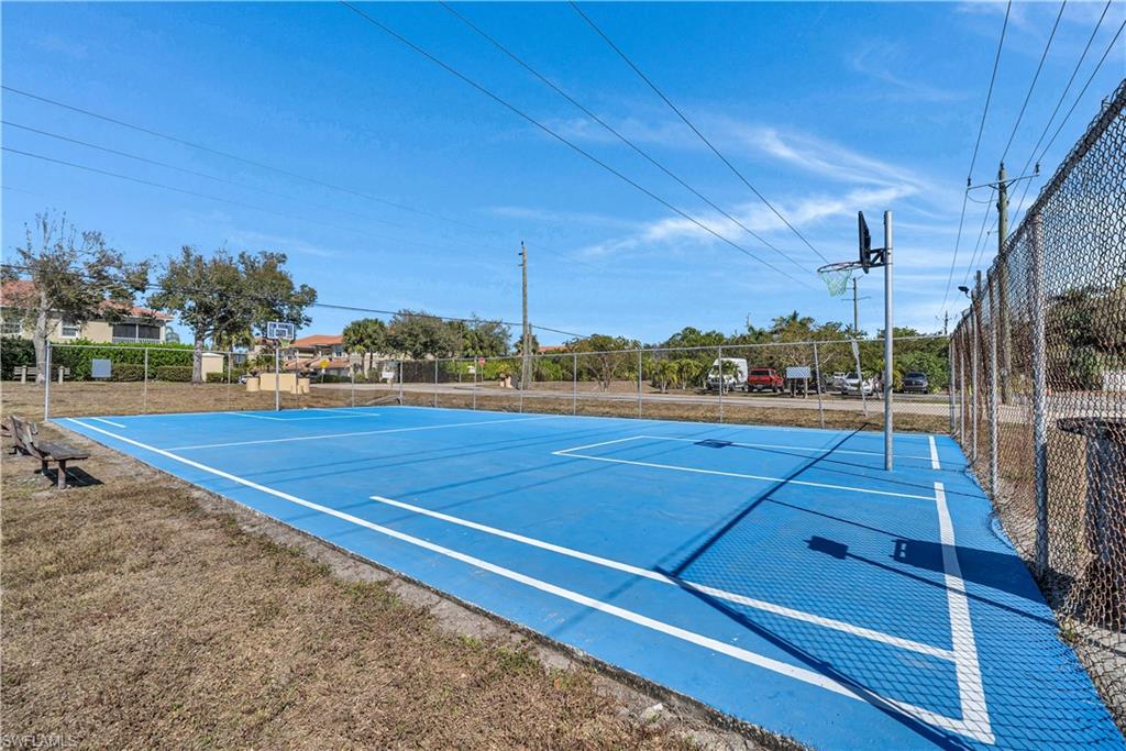 RIVERWALK COVE - Residential