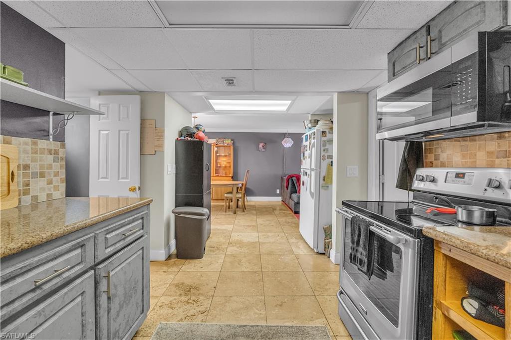 RIVERWALK COVE - Residential