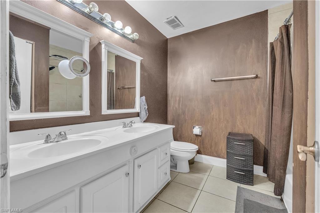 RIVERWALK COVE - Residential