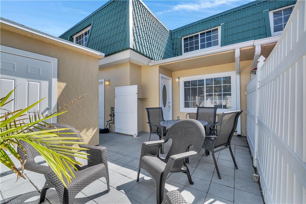 RIVERWALK COVE - Residential