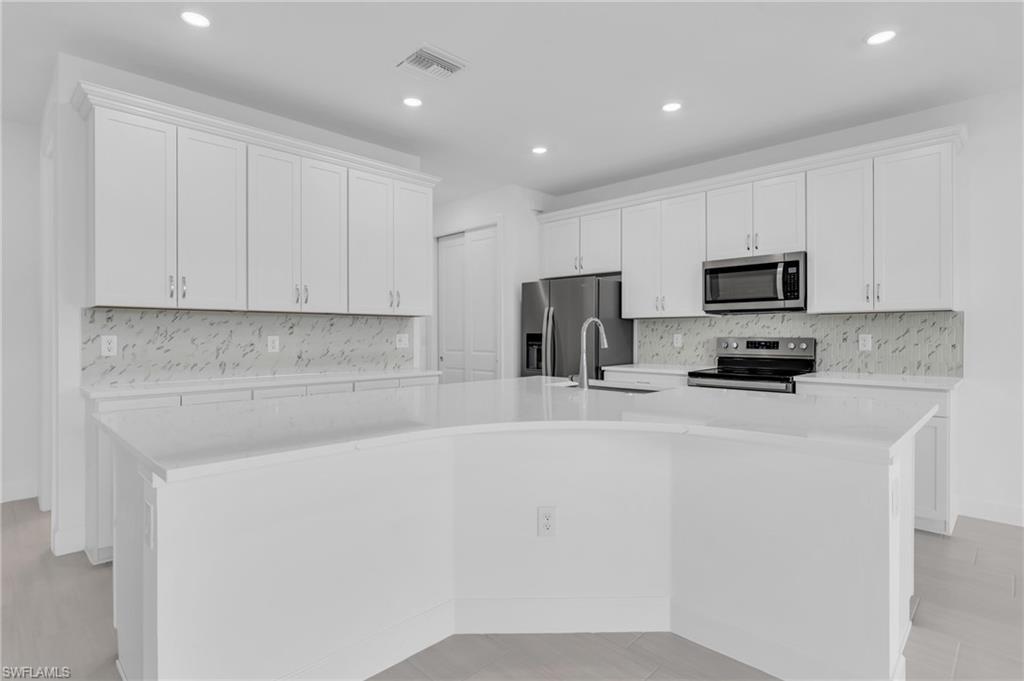 SONOMA OAKS - Residential Lease