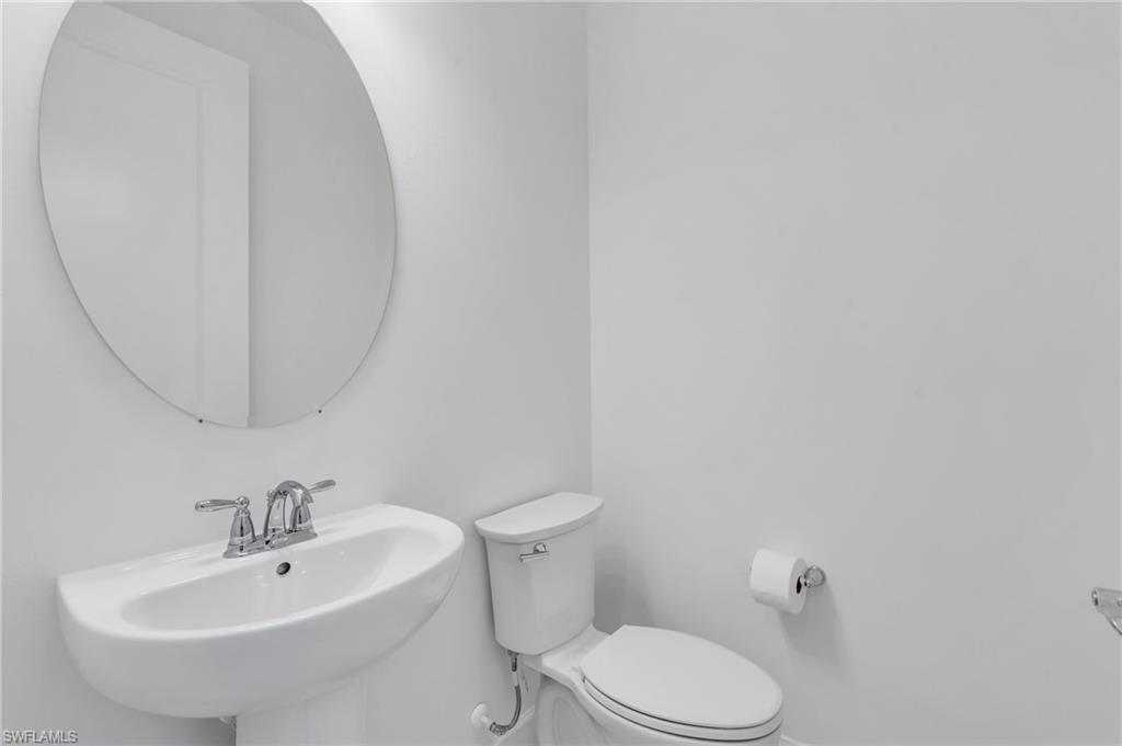 SONOMA OAKS - Residential Lease