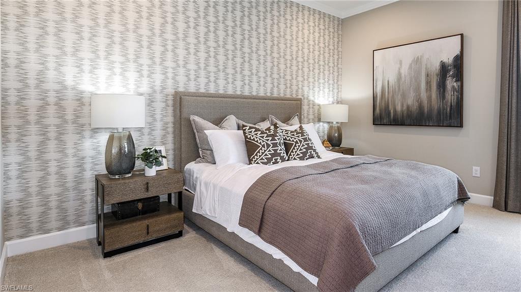 ESPLANADE LAKE CLUB - Residential