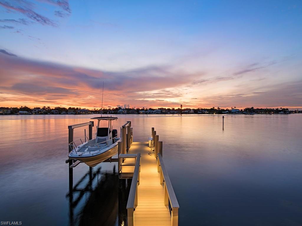 ROYAL HARBOR - Residential