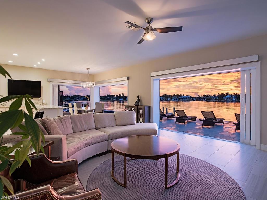 ROYAL HARBOR - Residential