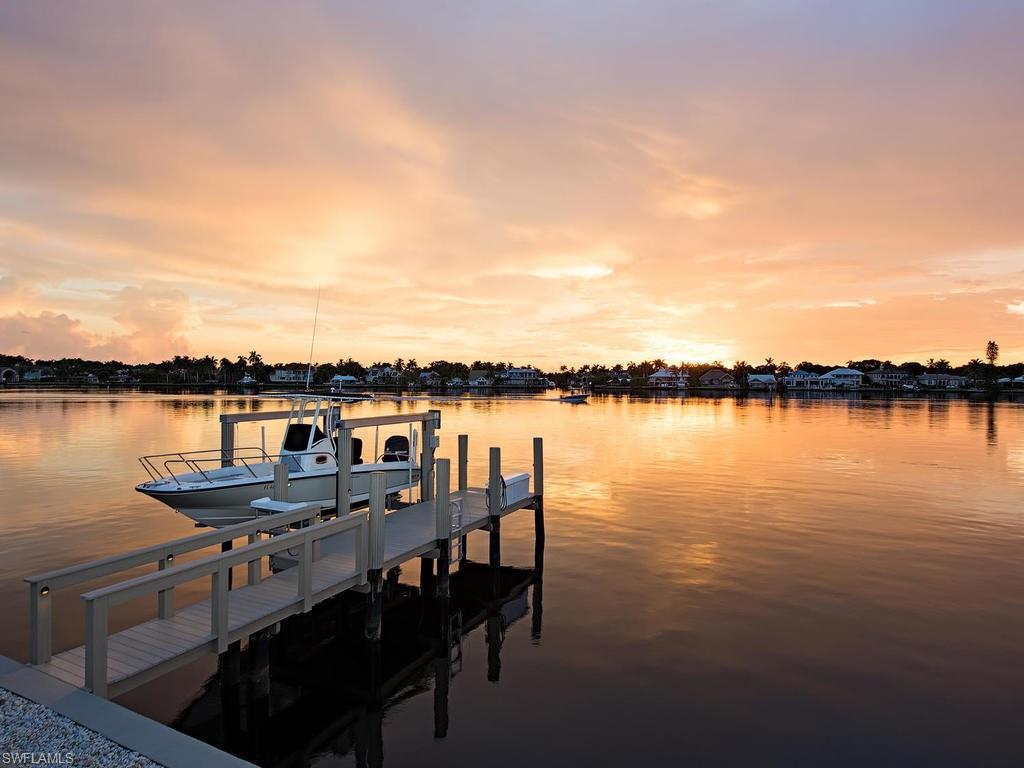 ROYAL HARBOR - Residential