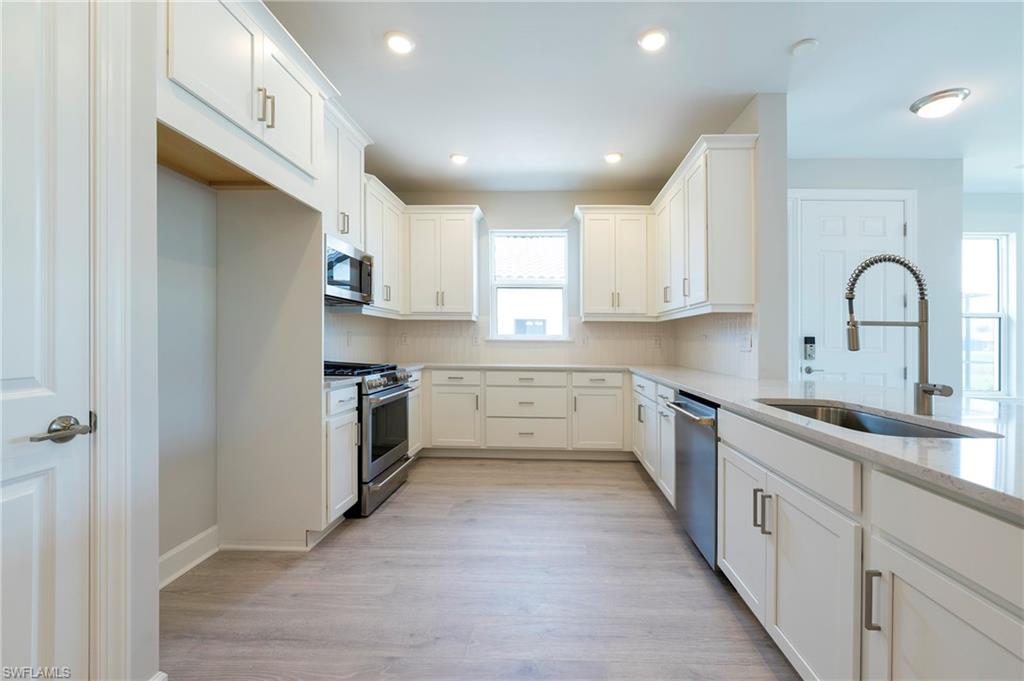 ESPLANADE BY THE ISLANDS - Residential Lease