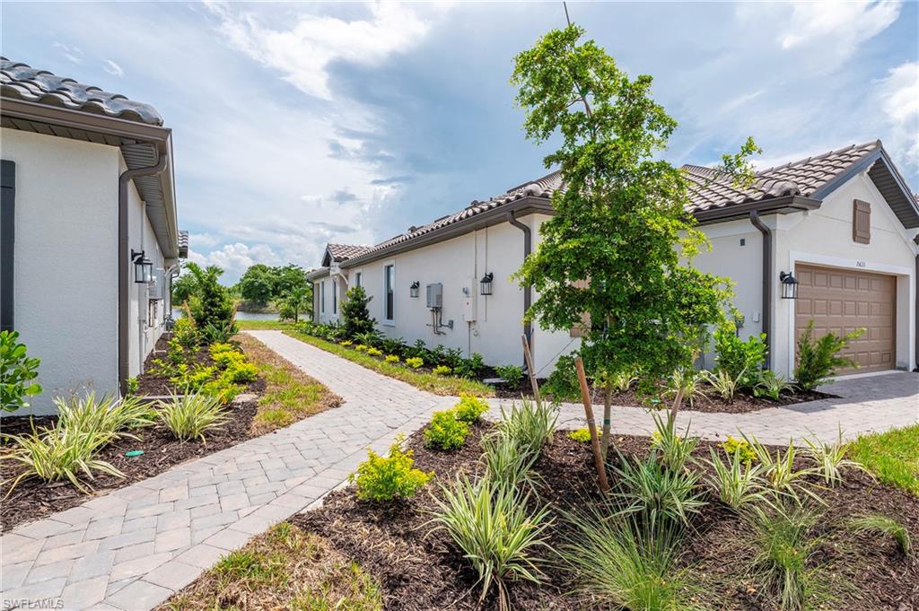 ESPLANADE BY THE ISLANDS - Residential Lease