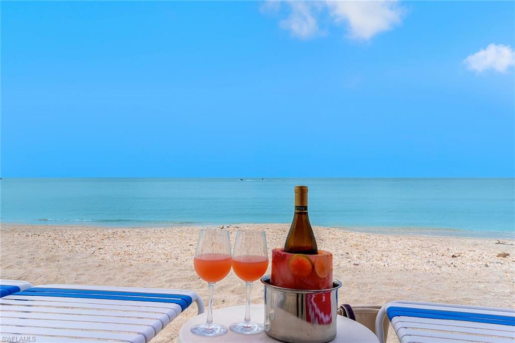 THE ISLAND AT WEST BAY CLUB - Residential