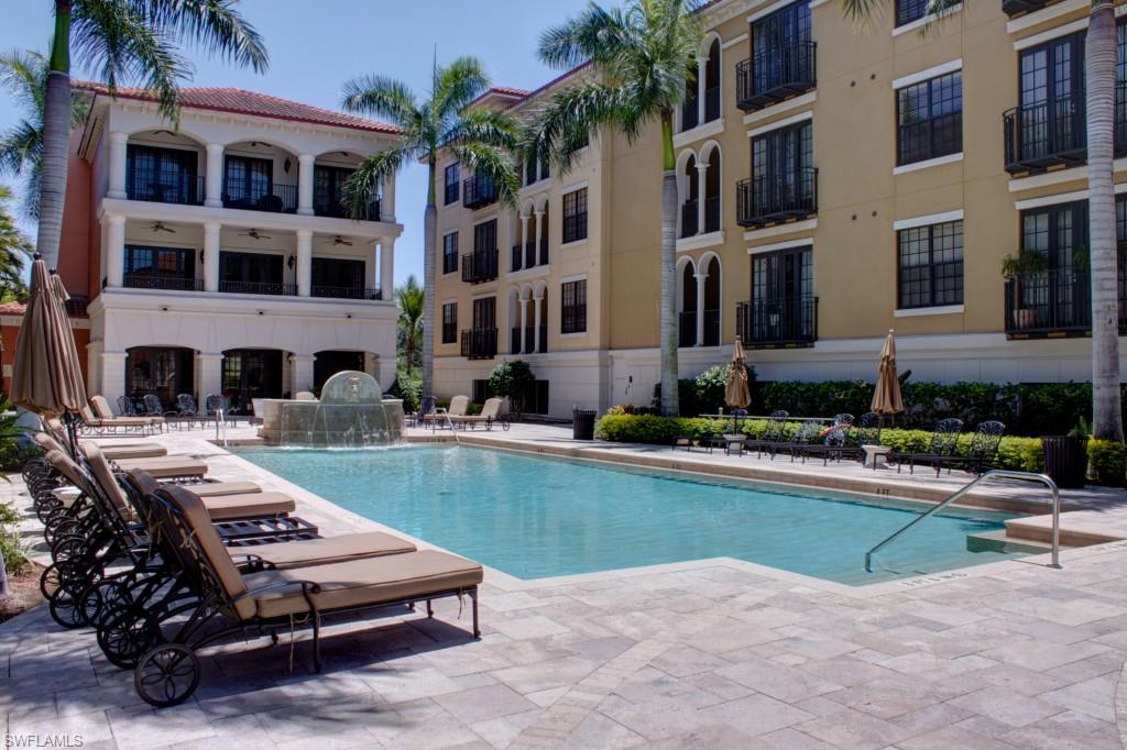 THE RESIDENCES AT COCONUT POINT - Residential