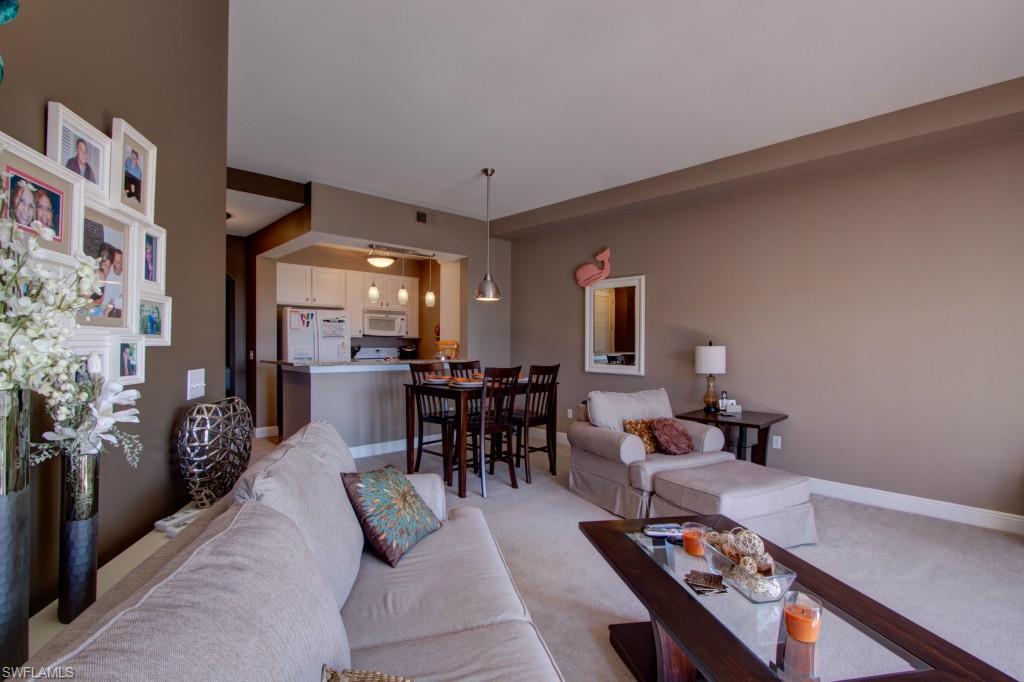 THE RESIDENCES AT COCONUT POINT - Residential