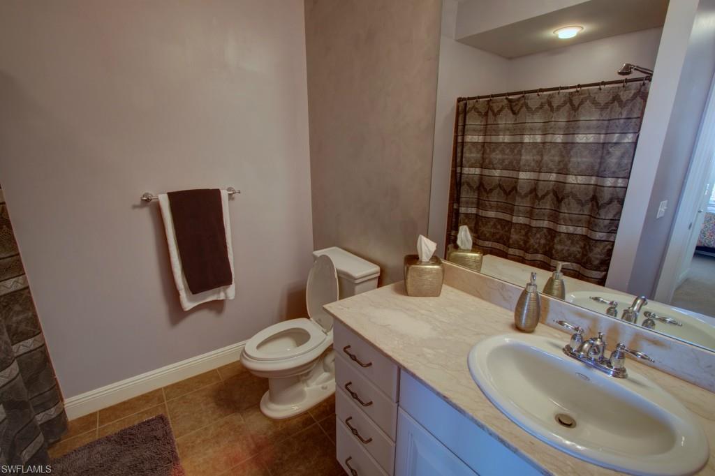 THE RESIDENCES AT COCONUT POINT - Residential