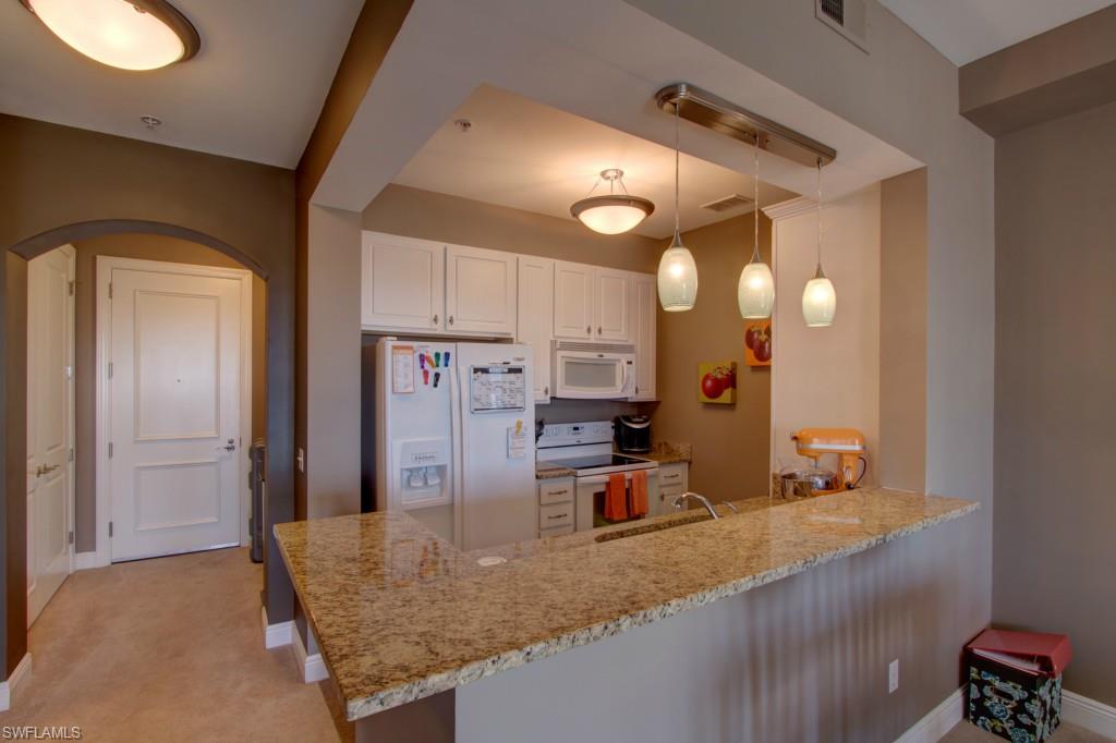 THE RESIDENCES AT COCONUT POINT - Residential