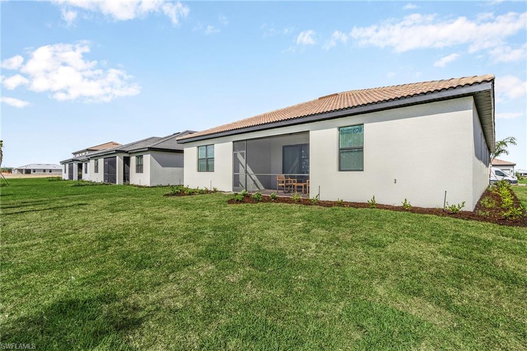 VERDANA VILLAGE - Residential Lease