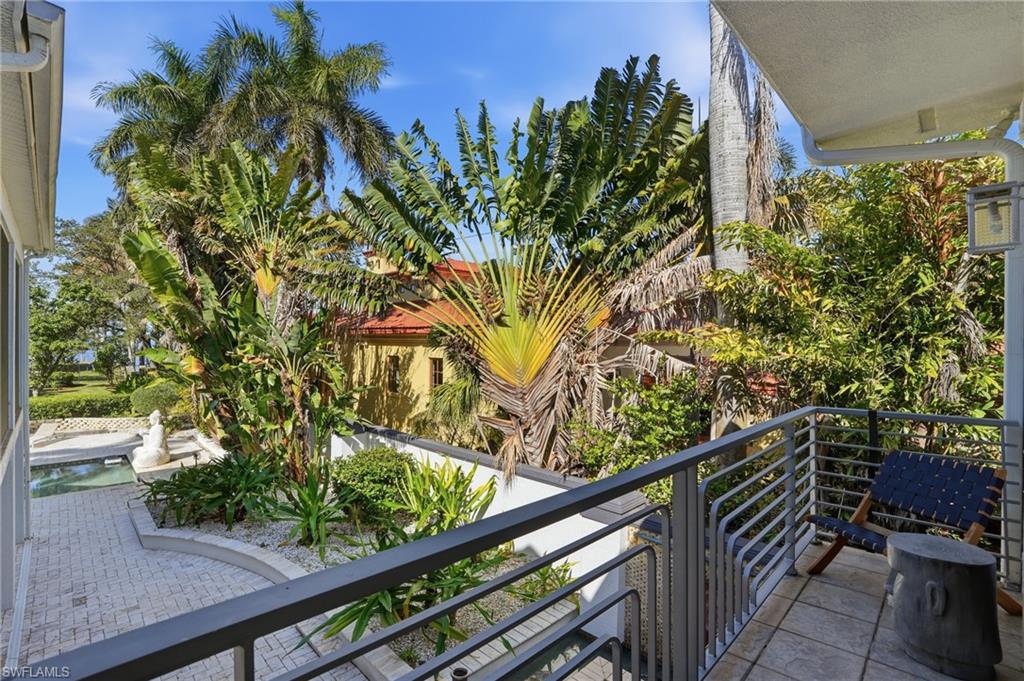 RIVERSIDE - Residential