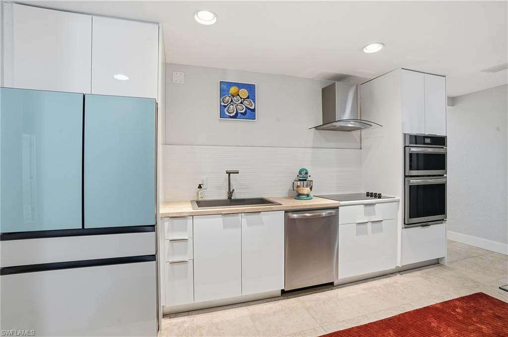 RIVERSIDE - Residential