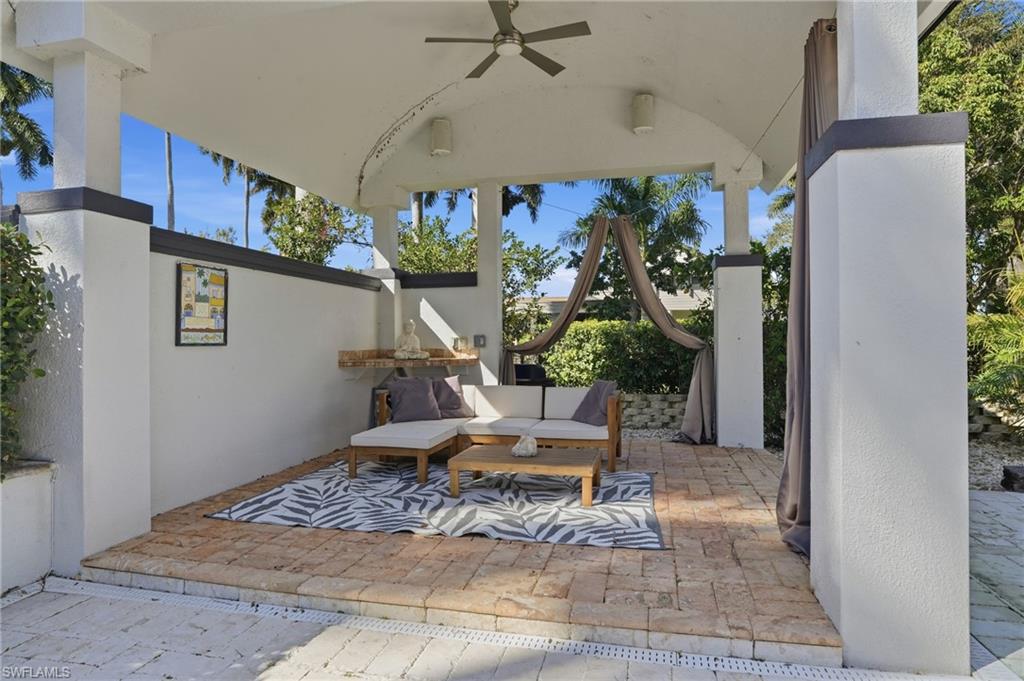 RIVERSIDE - Residential