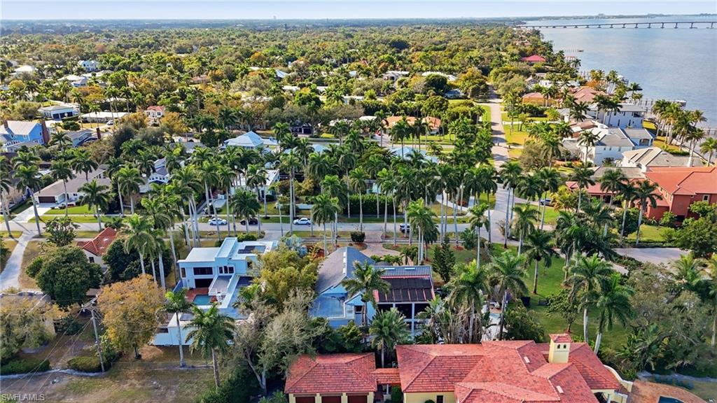 RIVERSIDE - Residential