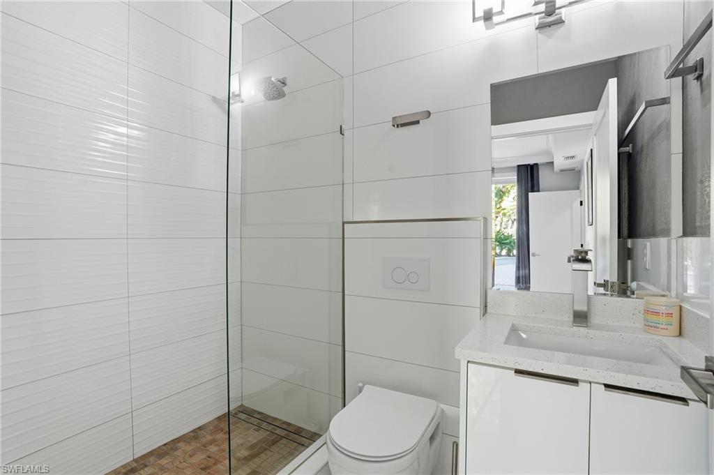 RIVERSIDE - Residential