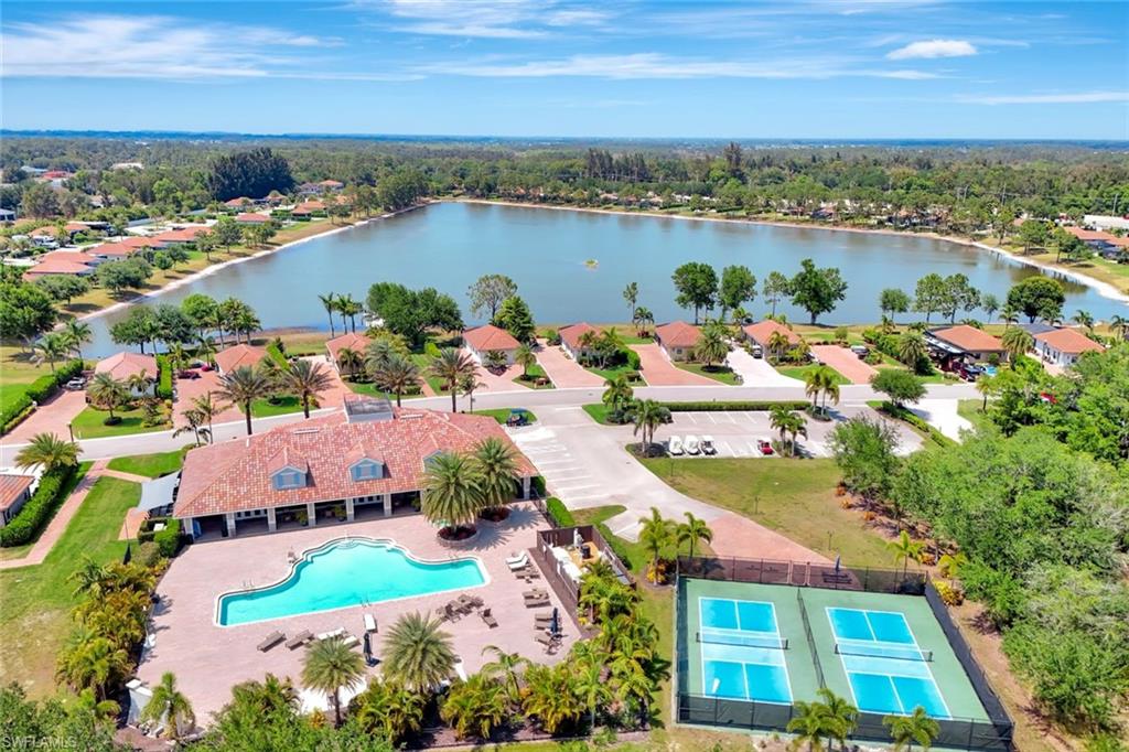 GOLDEN PALMS LUXURY MOTORCOACH RESORT - Land