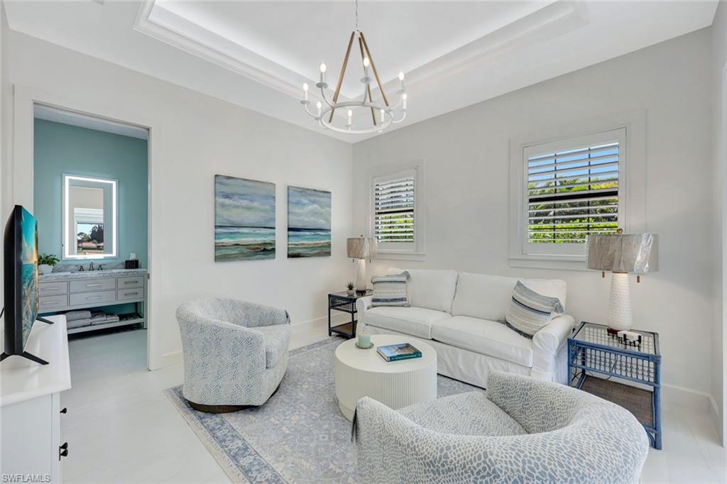 GOLDEN PALMS LUXURY MOTORCOACH RESORT - Land