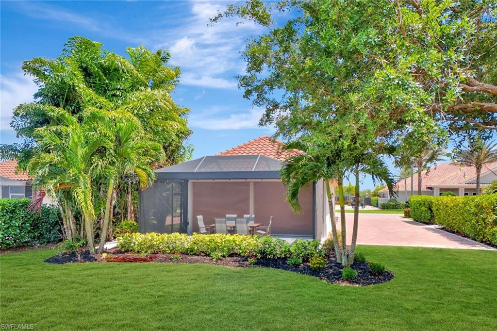 GOLDEN PALMS LUXURY MOTORCOACH RESORT - Land