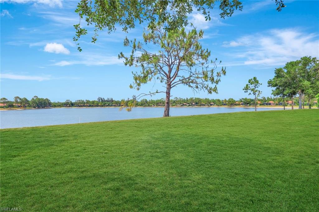 GOLDEN PALMS LUXURY MOTORCOACH RESORT - Land