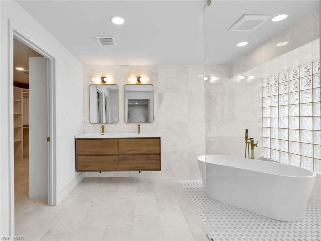 IMPERIAL GOLF ESTATES - Residential