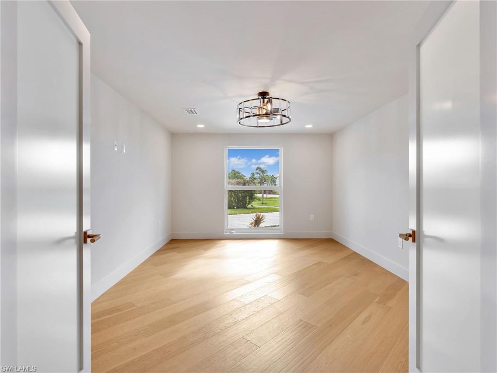 IMPERIAL GOLF ESTATES - Residential