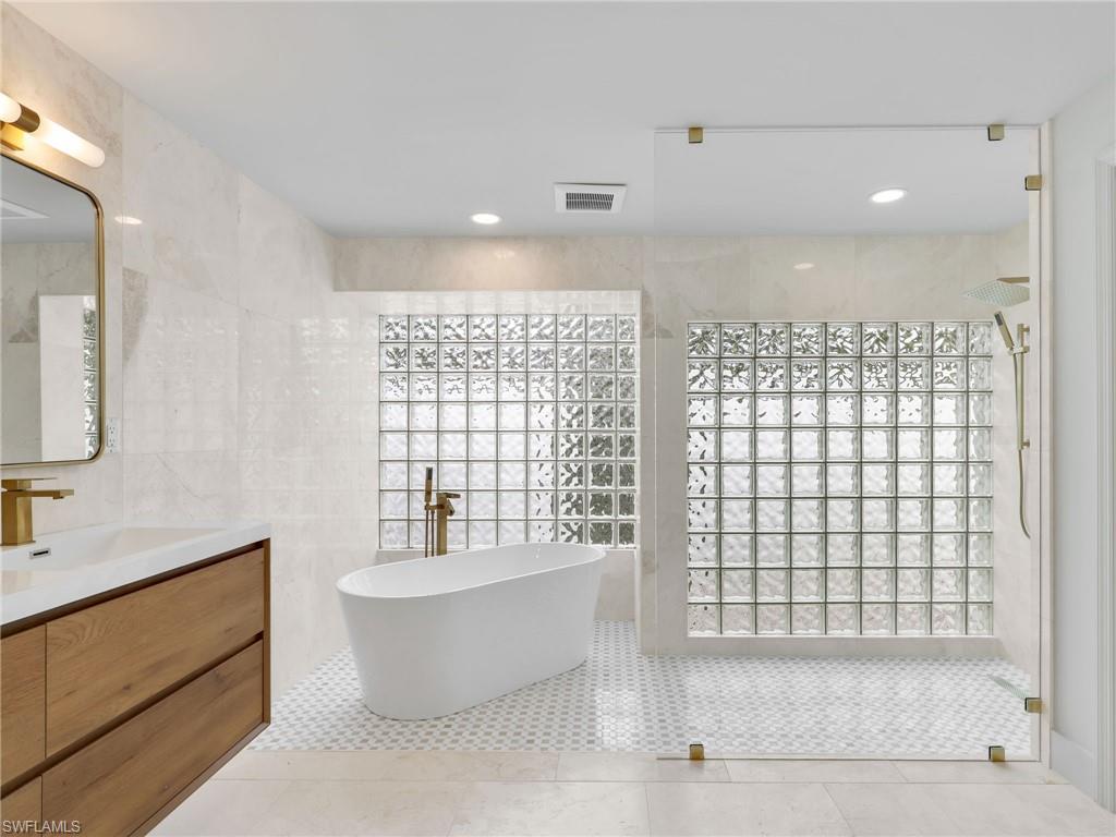 IMPERIAL GOLF ESTATES - Residential