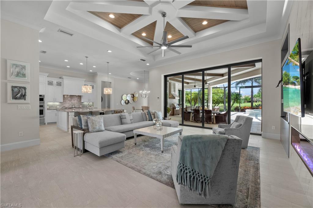 QUAIL WEST - Residential