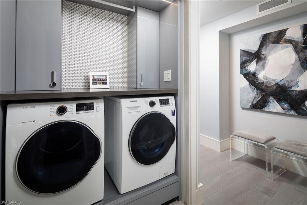 LA MER - Residential