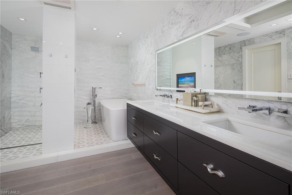 LA MER - Residential