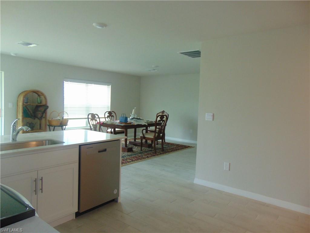 PORT LABELLE - Residential Lease