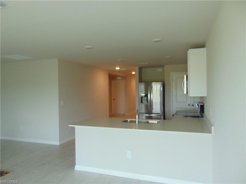 PORT LABELLE - Residential Lease