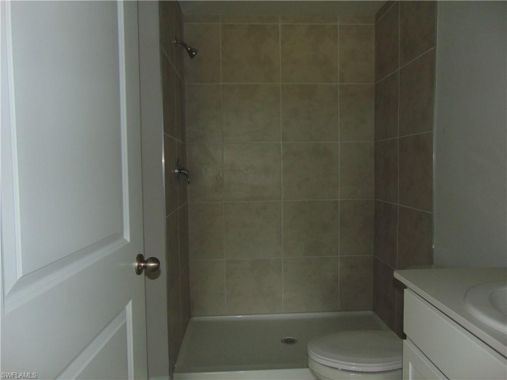 PORT LABELLE - Residential Lease