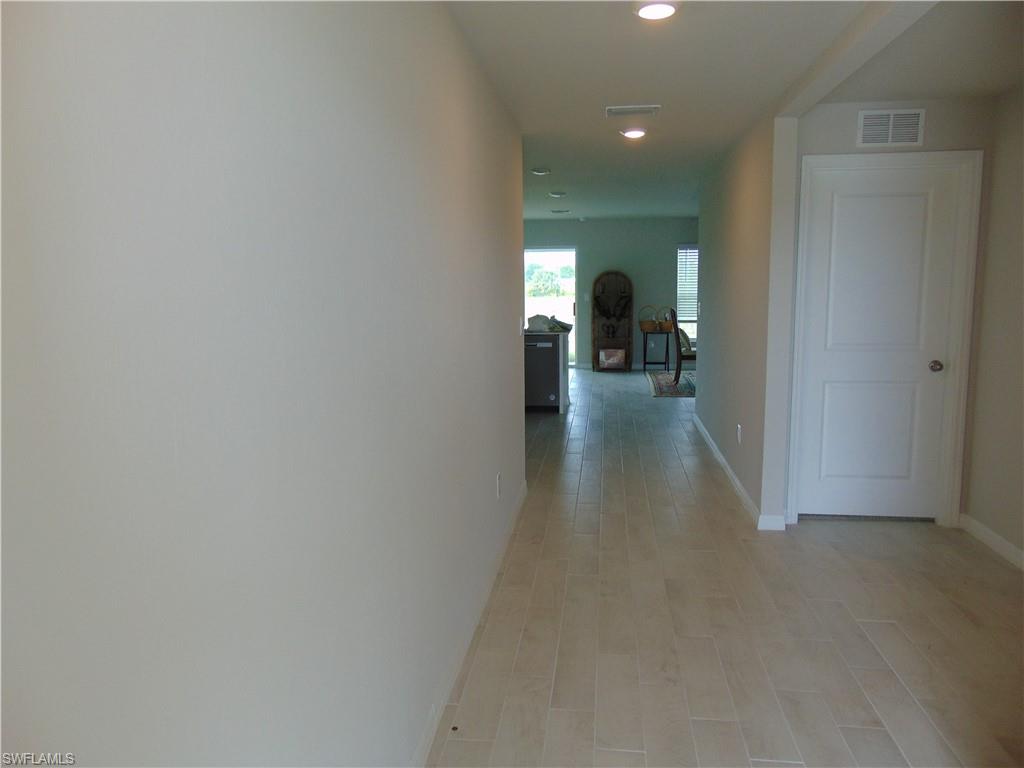 PORT LABELLE - Residential Lease