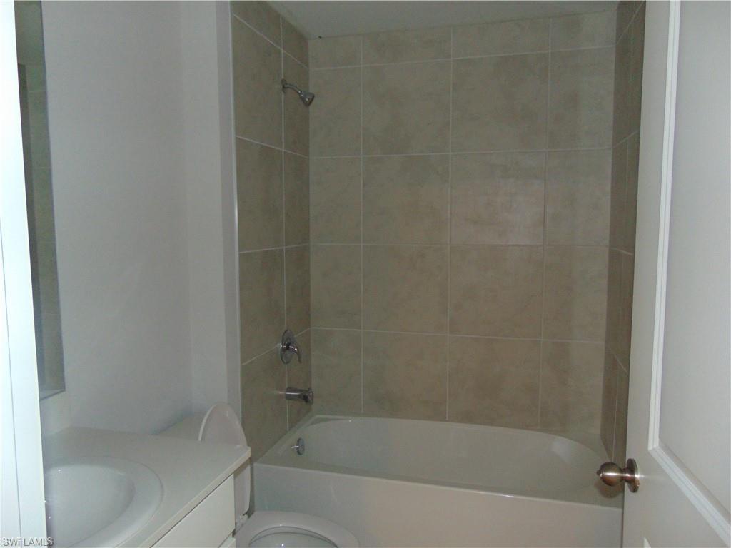 PORT LABELLE - Residential Lease