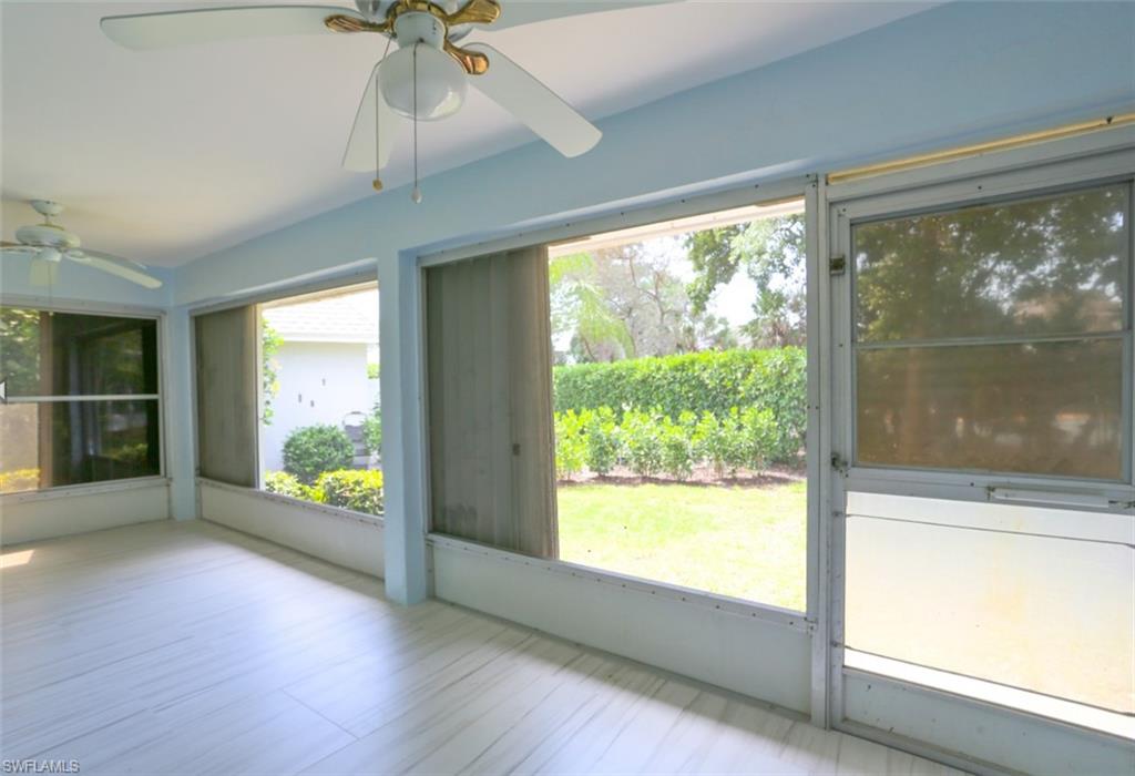 ROYAL ARMS VILLAS - Residential