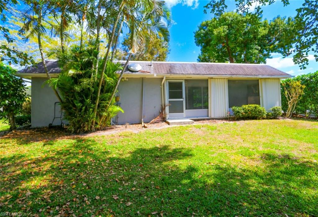 ROYAL ARMS VILLAS - Residential