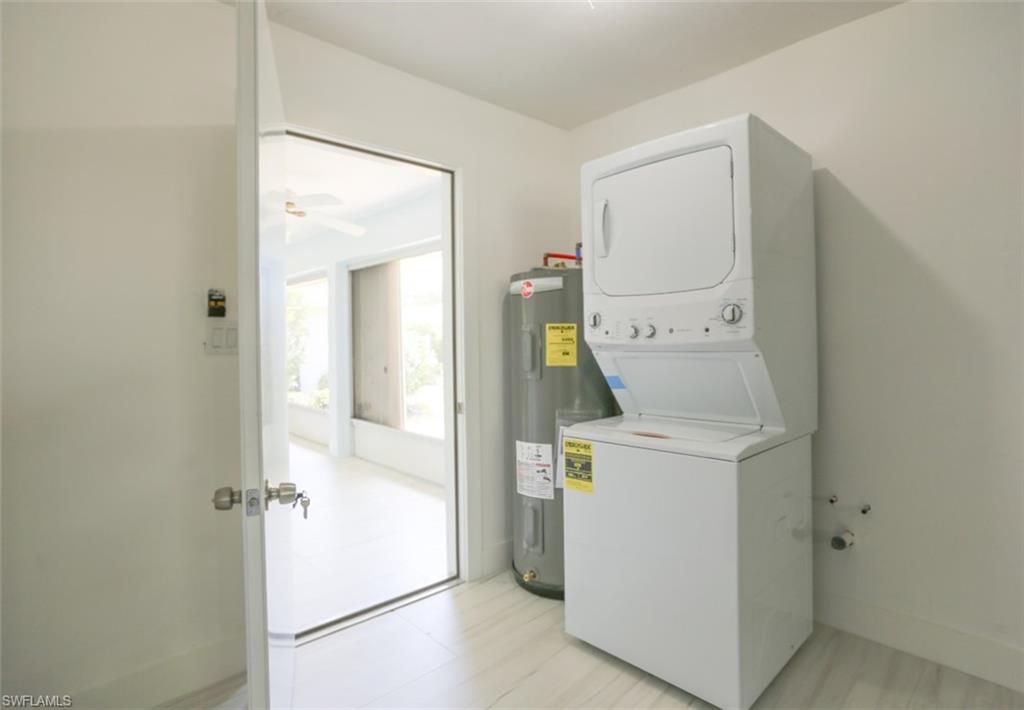 ROYAL ARMS VILLAS - Residential