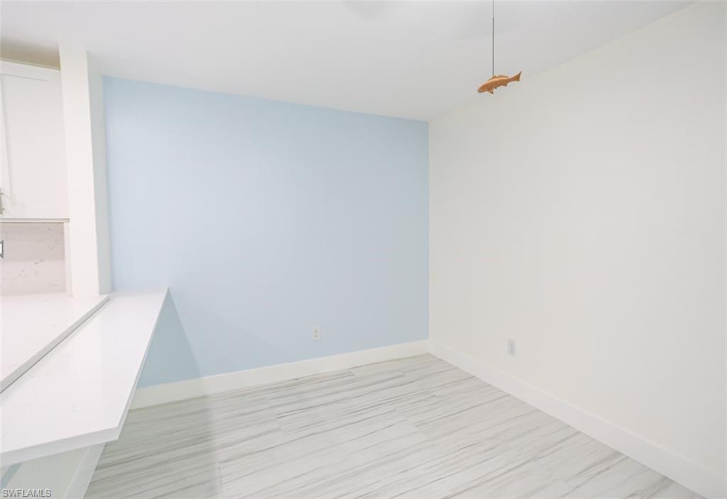 ROYAL ARMS VILLAS - Residential