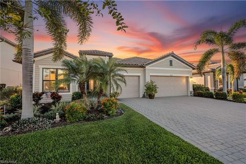19816 Beechcrest PL ESTERO FL 33928