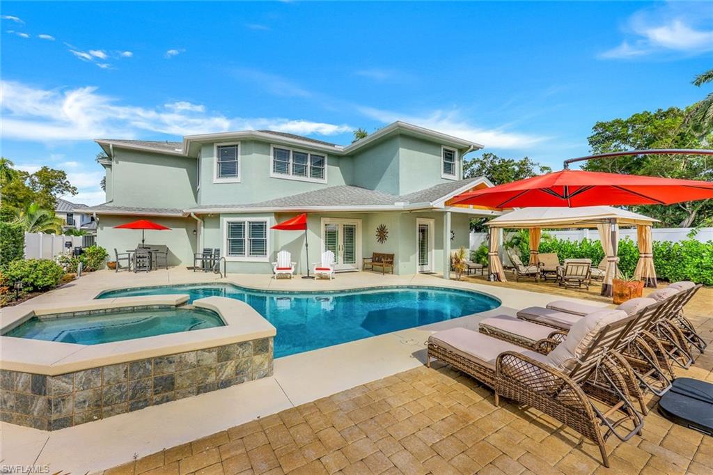 OLDE NAPLES - Residential