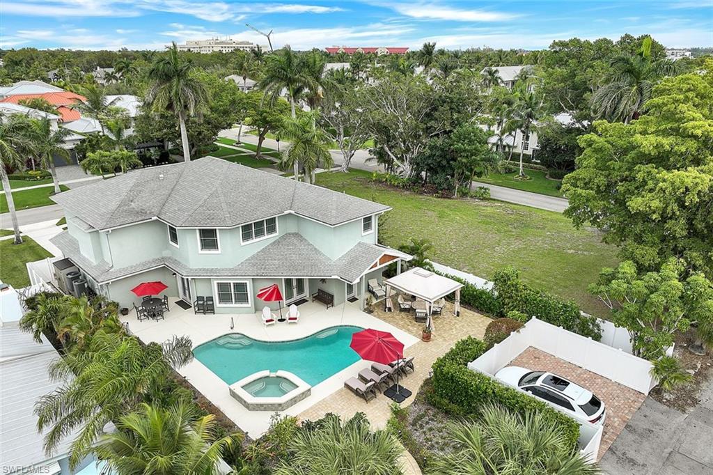 OLDE NAPLES - Residential