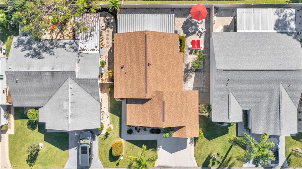 FOXMOOR LAKES - Residential