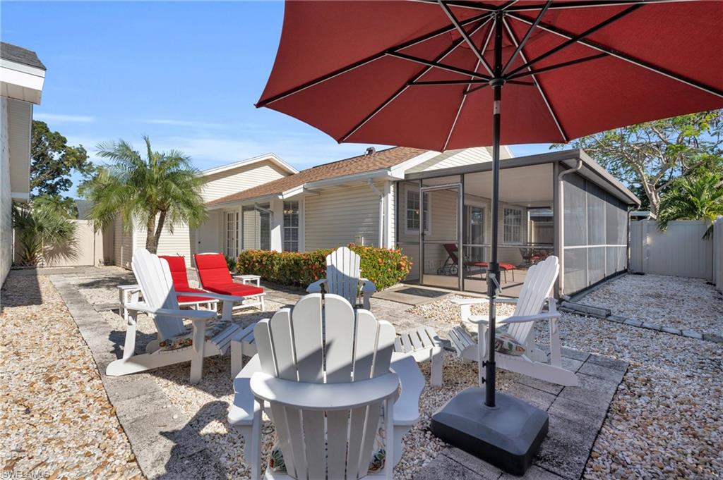 FOXMOOR LAKES - Residential