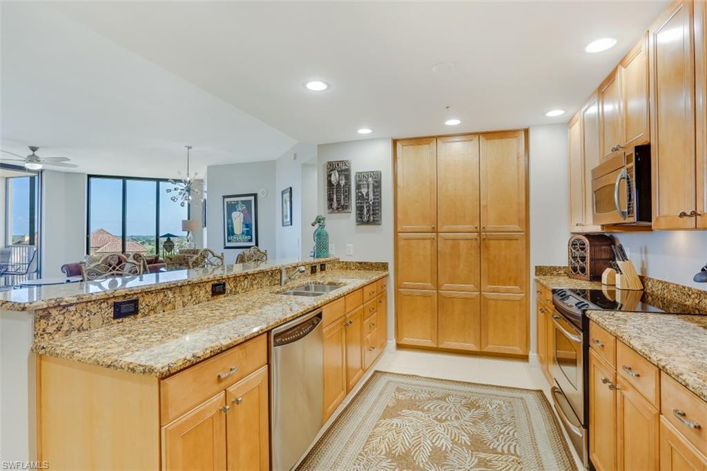 CAPE HARBOUR - Residential