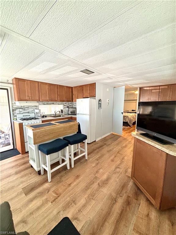 HOLIDAY CONDO INC - Residential