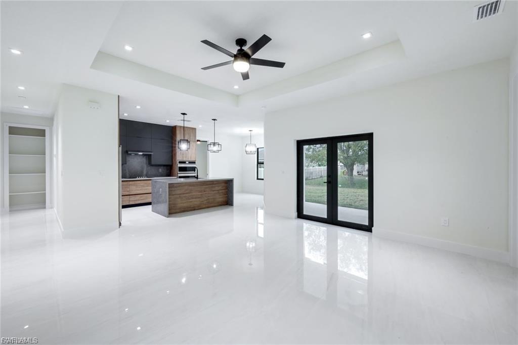 CAPE CORAL - Residential Lease